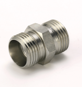 1C METRIC MALE 24°CONE L.T.WITH O-RING  DIN3865
